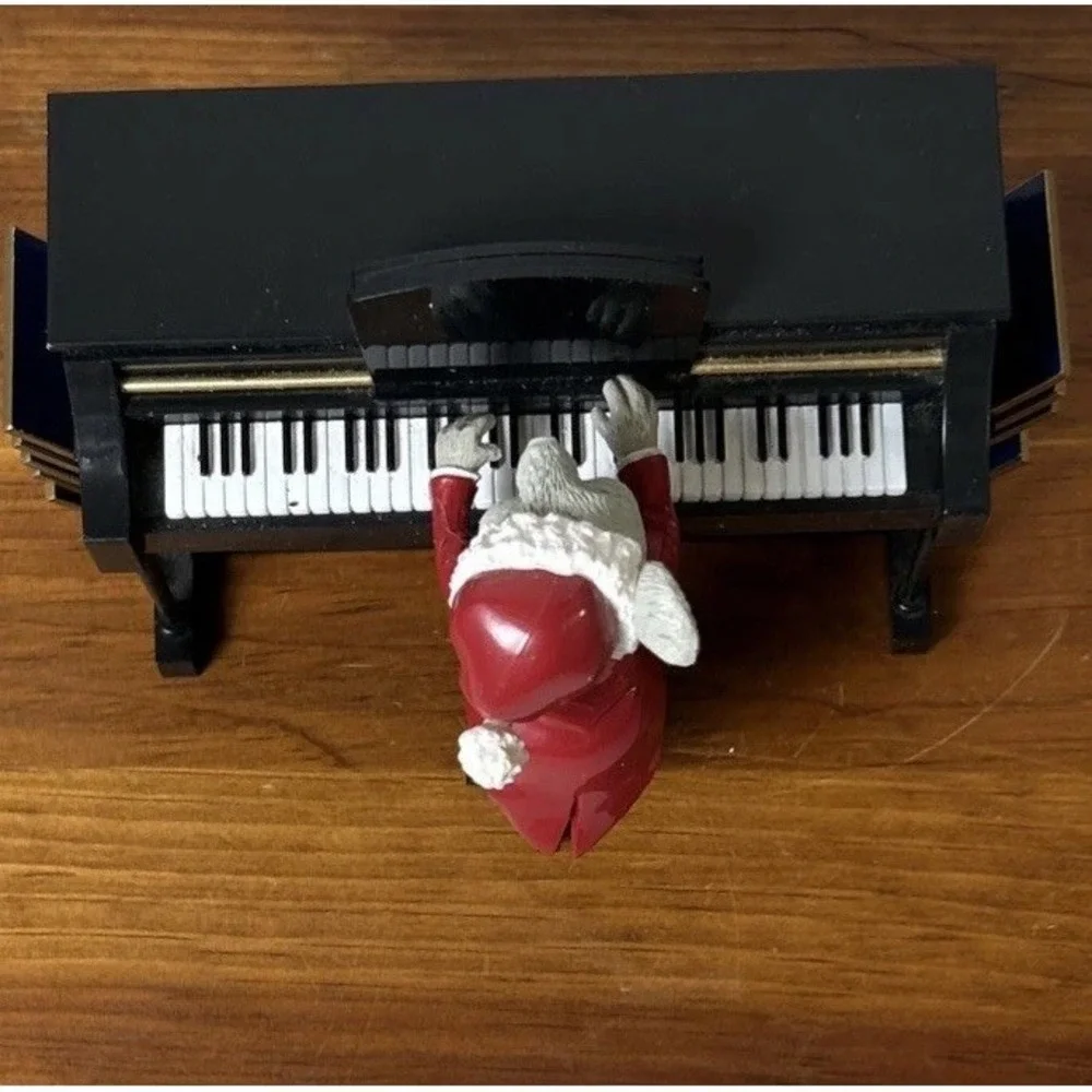 Vtg 04' Mr Christmas Magical Maestro Mouse Musical Piano 10 Classic Songs